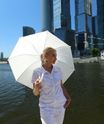 В Москве я уже не первый год, знаю этот город как свои пять пальцев 🏙️. У меня широкий спектр услуг, и я с радостью смогу удовлетворить твои самые сокровенные фантазии. Кроме того, мои независимые отзывы говорят сами за себя - ты можешь быть уверен, что увлекательное приключение со мной стоит того! 😉 И не забудь взглянуть на мои фото - они помогут тебе представить, какая я действительно красивая и сексуальная. Жду тебя, милый, чтобы воплотить в жизнь твои дарк-фантазии. Доверься мне и отдайся мне полностью - я заслуживаю твоего внимания! 💋🔥 Юлия